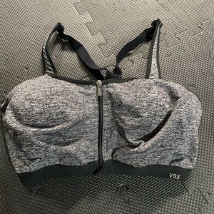 Victoria’s Secret sports bra 36DD